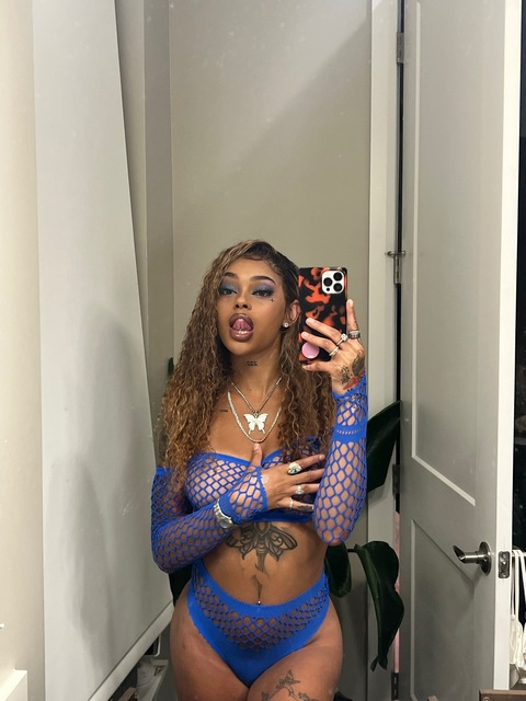 Leaked aalyiahcarmenxxx header onlyfans leaked