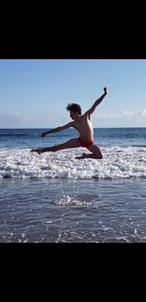 Leaked alecselpajarito header onlyfans leaked