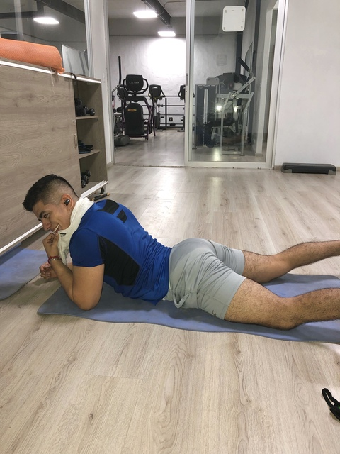 Leaked alexcmontes1 header onlyfans leaked