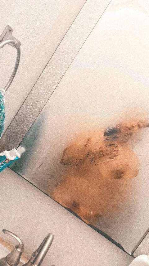 Leaked alexis-wolf header onlyfans leaked