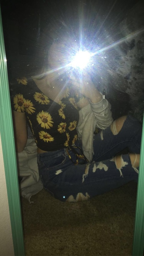ally_downhill101 onlyfans leaked picture 2