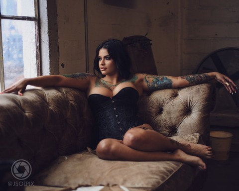 Leaked andie_devill header onlyfans leaked