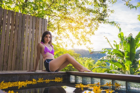 Leaked anniekiss04 header onlyfans leaked