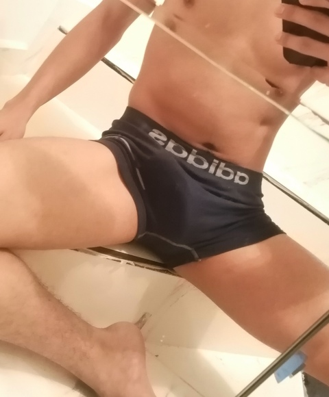 anthorny7 onlyfans leaked picture 2