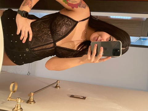 Leaked antonellarg header onlyfans leaked