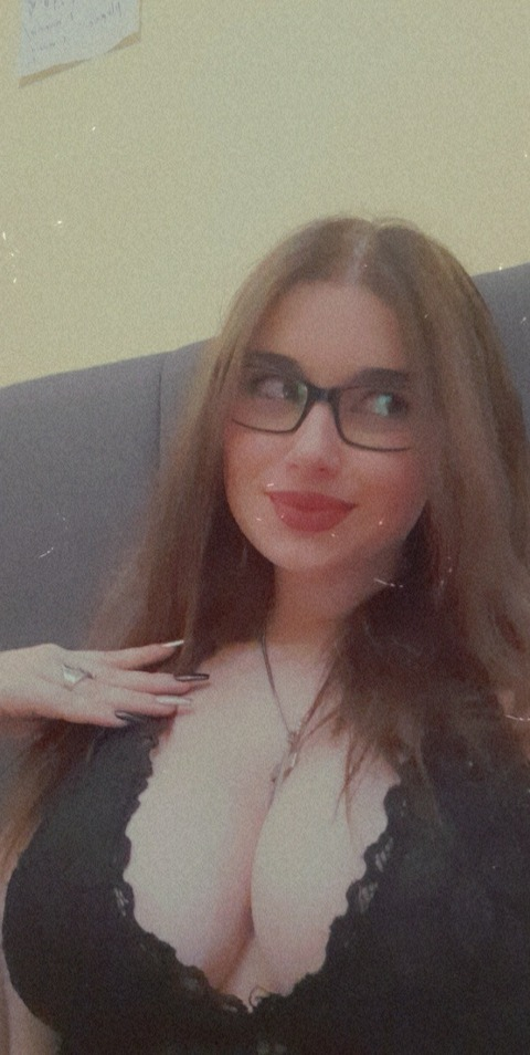 Leaked avepie header onlyfans leaked