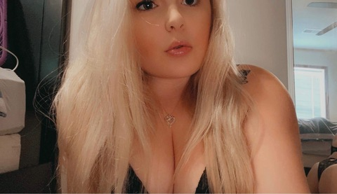 Leaked baddie7049 header onlyfans leaked