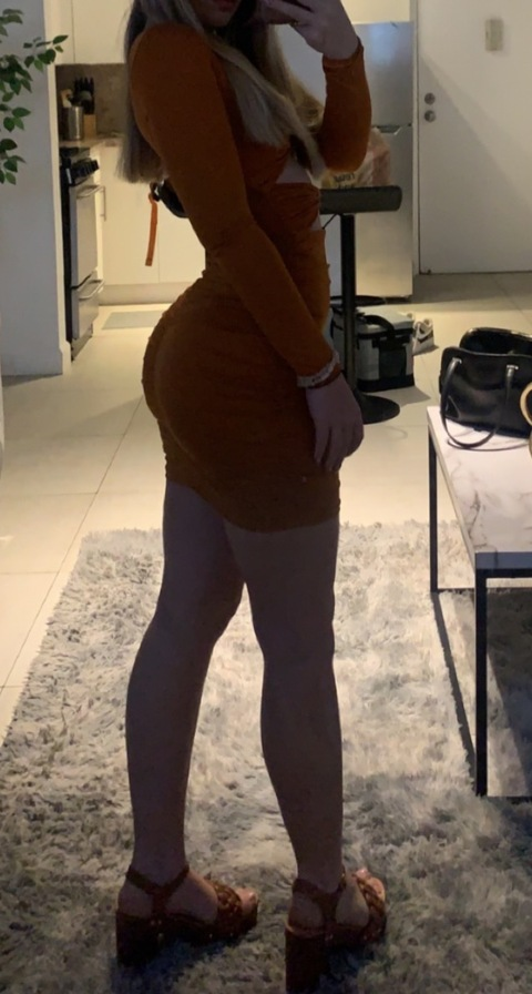bellaskittys onlyfans leaked picture 2