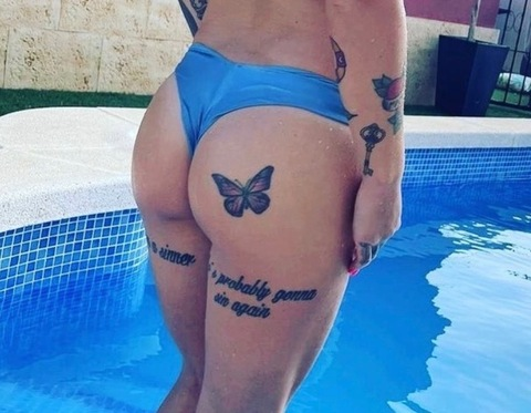 blondbikinibarbie onlyfans leaked picture 2