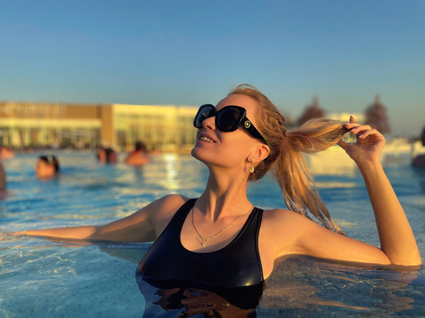 Leaked blueeyesblonde18 header onlyfans leaked