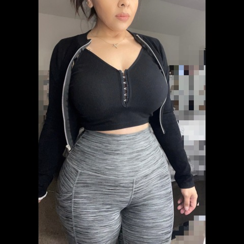 Leaked bombonagomez header onlyfans leaked