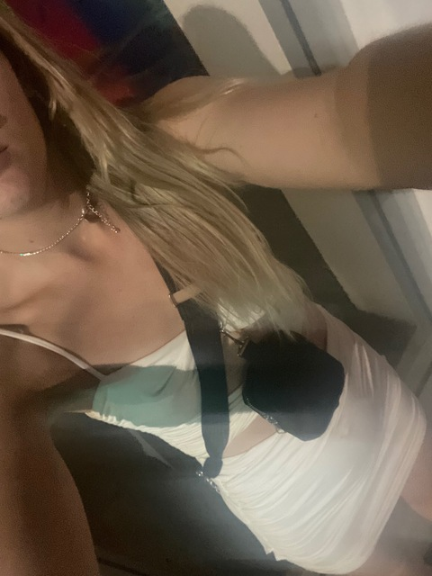 Leaked breaxxxx header onlyfans leaked