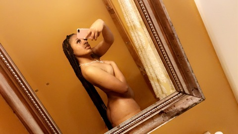 Leaked caramell_kissess header onlyfans leaked