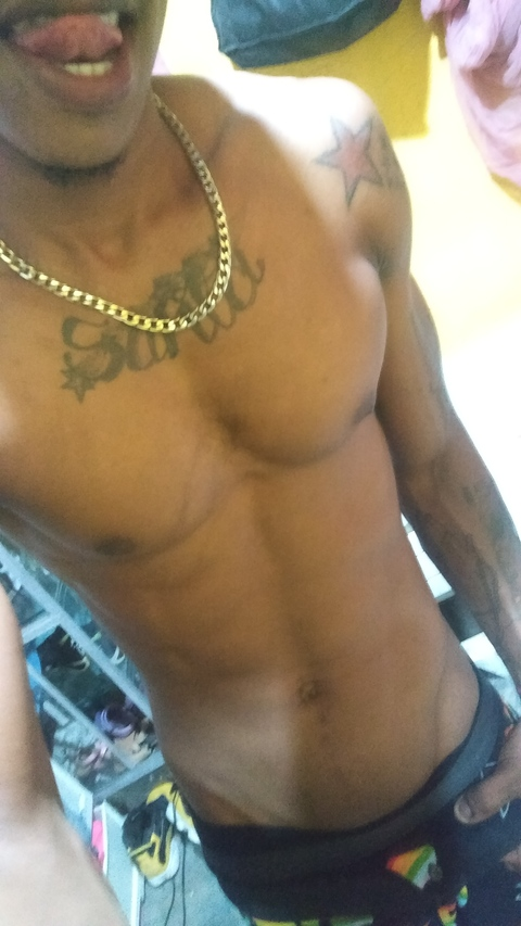 Leaked chicocable header onlyfans leaked