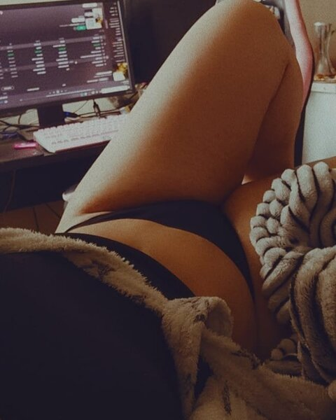 Leaked chuny header onlyfans leaked