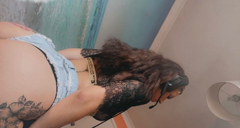 Leaked coralrose2000 header onlyfans leaked