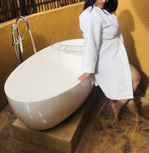 Leaked courtneyfetish header onlyfans leaked