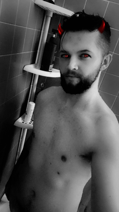 Leaked crow_entertainment header onlyfans leaked