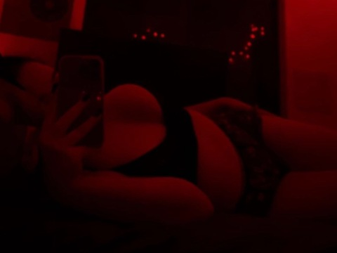 Leaked ebxny_lxouise header onlyfans leaked