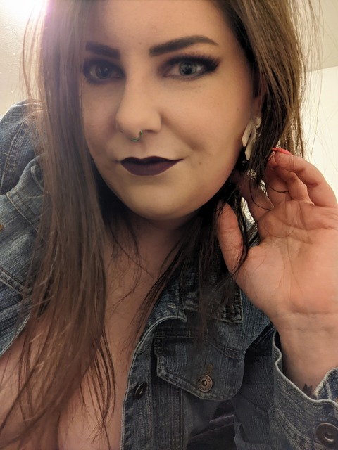 Leaked emeraldevergreen header onlyfans leaked