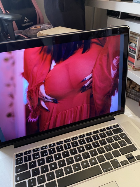 escupelosusana onlyfans leaked picture 2