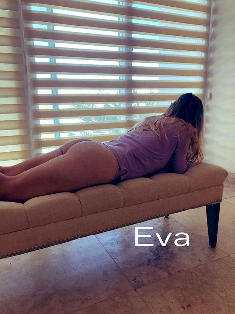 Leaked evahousewife header onlyfans leaked