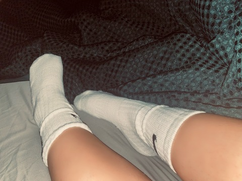 Leaked feetbyhollie-mae header onlyfans leaked