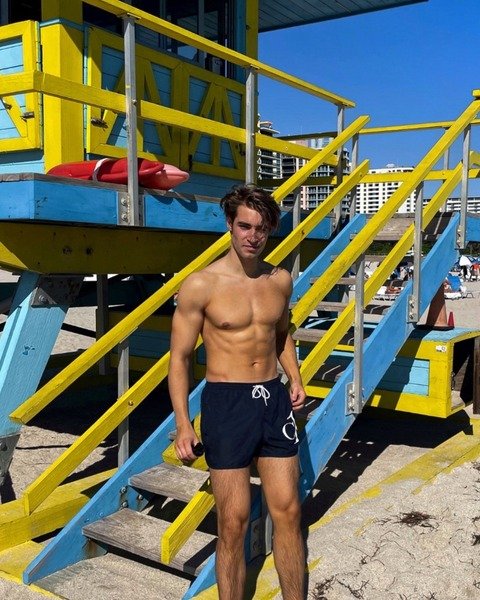 Leaked fitfrench11 header onlyfans leaked