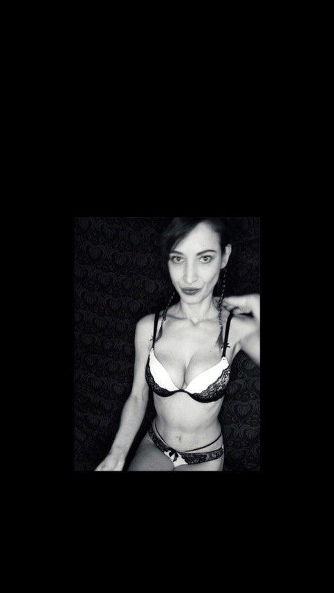 Leaked gia2021gia header onlyfans leaked