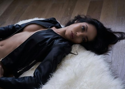 Leaked gorgeouspinay header onlyfans leaked