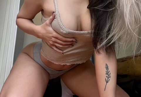 Leaked greta.ellis header onlyfans leaked