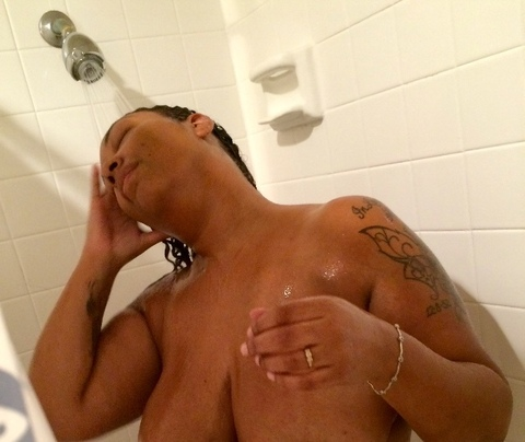 Leaked honeybunny8510 header onlyfans leaked