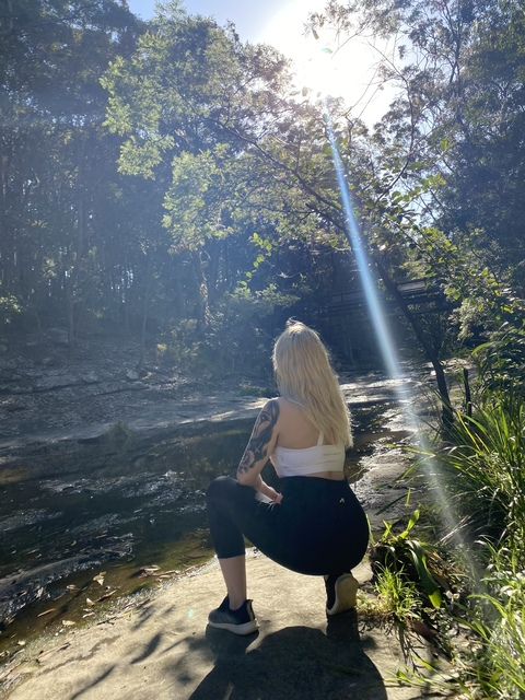 Leaked hotblondebby header onlyfans leaked