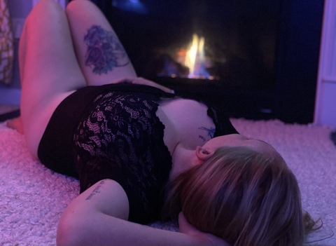 Leaked hotwifekk header onlyfans leaked