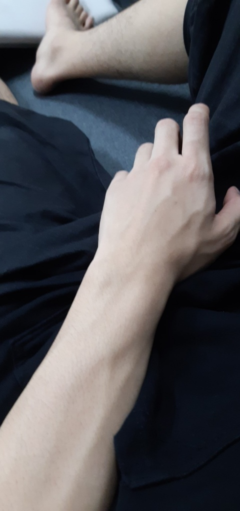 Leaked hyunxzseu header onlyfans leaked