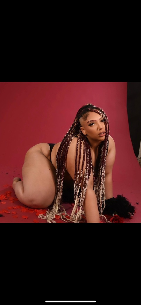 Leaked iamgeniesnow header onlyfans leaked