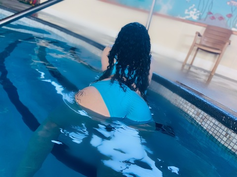 icy.luv onlyfans leaked picture 2