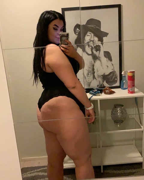 Leaked iidvsofiiiv header onlyfans leaked