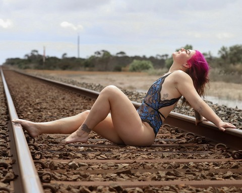 Leaked jessicasdiary header onlyfans leaked