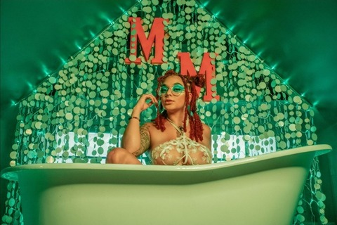 Leaked kandiiee_babe header onlyfans leaked