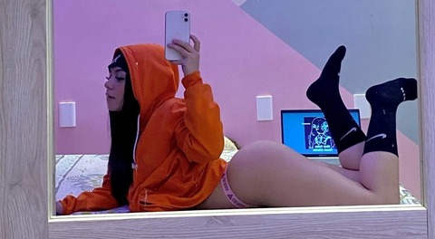 Leaked karolmantilla06 header onlyfans leaked