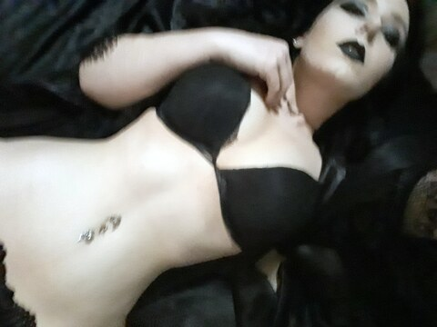 Leaked kassandraspeaks header onlyfans leaked