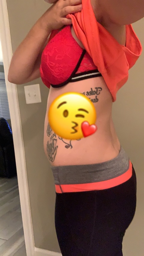 Leaked kellykm714 header onlyfans leaked