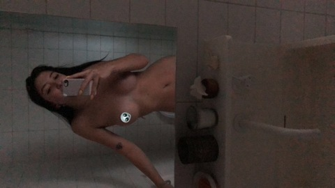 Leaked kitchycoosarah header onlyfans leaked