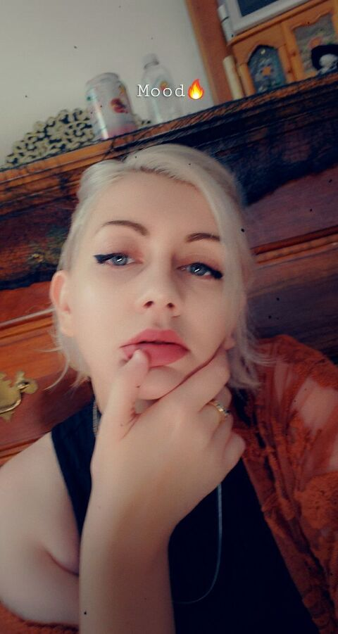 Leaked kitkatcosplay header onlyfans leaked