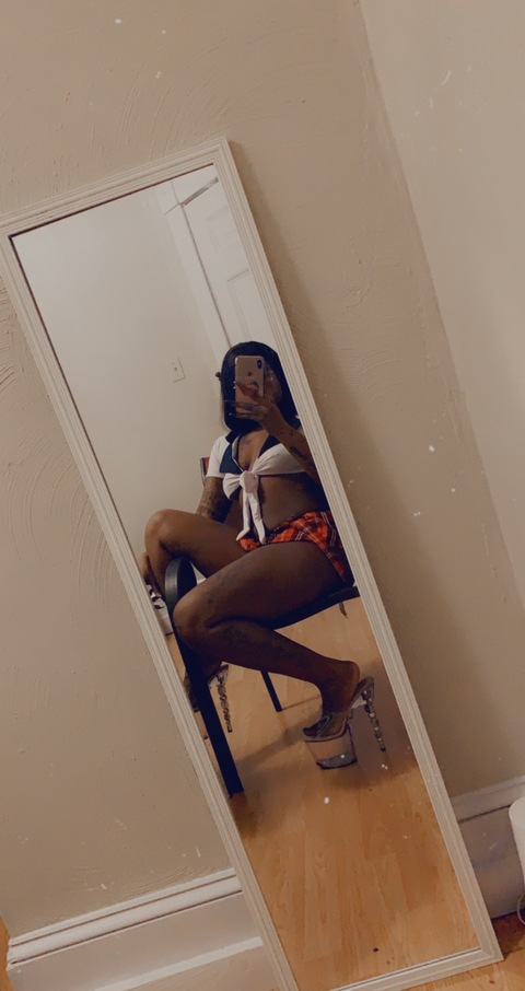 Leaked kweennoir header onlyfans leaked