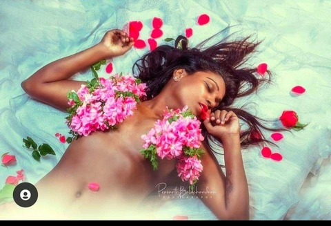 Leaked lekhaneelakandan header onlyfans leaked