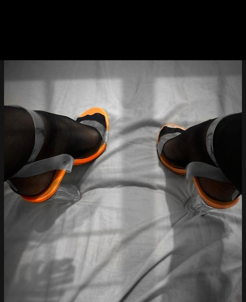 Leaked lillislittlefeet98 header onlyfans leaked