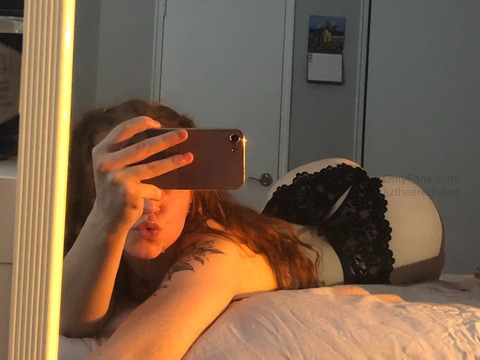 Leaked liztheeredhead header onlyfans leaked