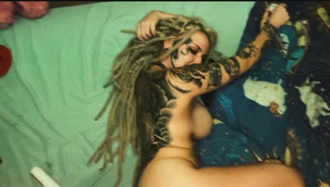 luckylou_666 onlyfans leaked picture 2